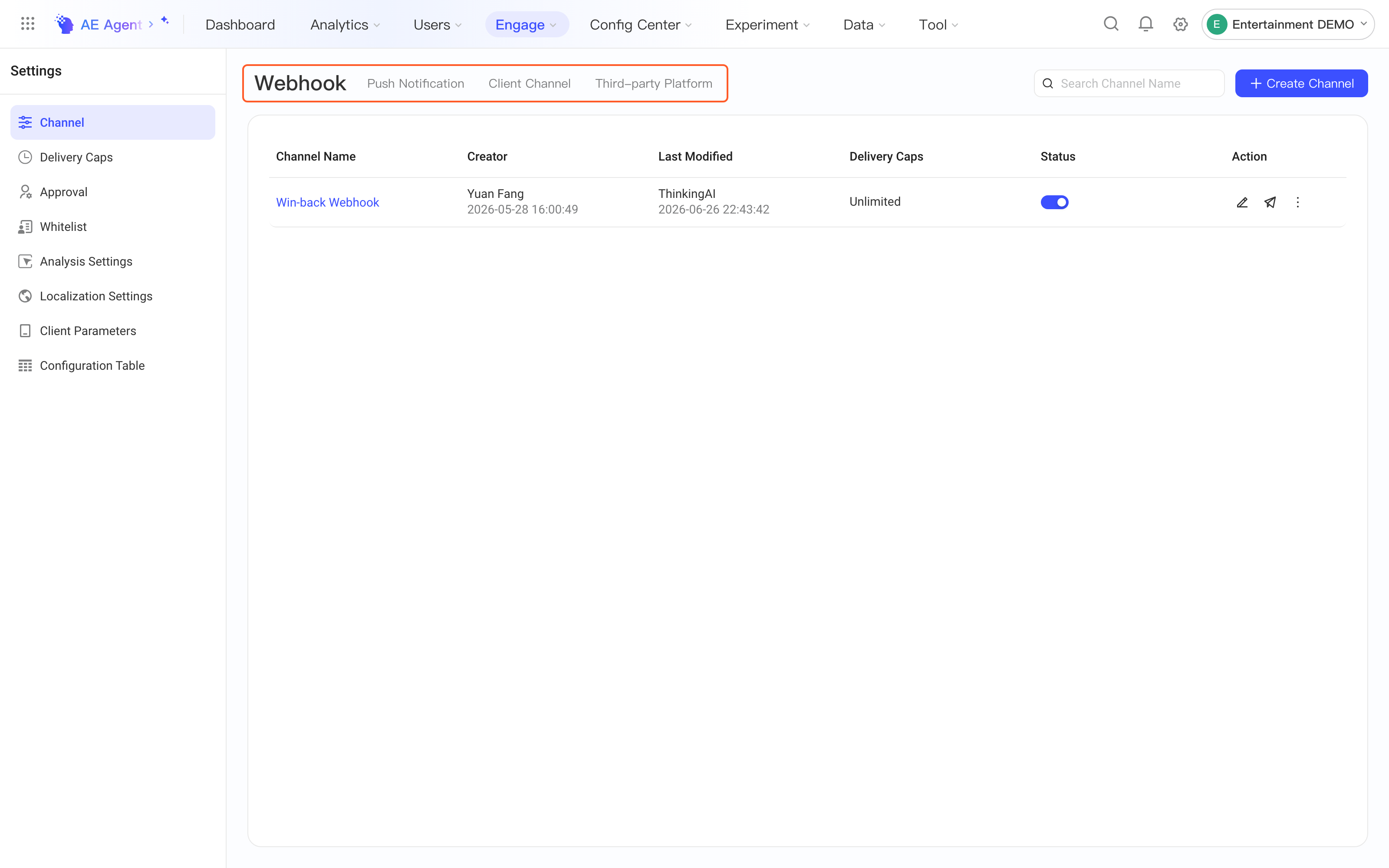 运营设置的通道设置页，Webhook 通道列表，框出 Webhook通道、消息推送、客户端通道、三方平台四个 tab